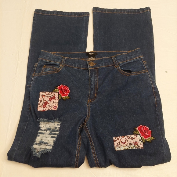 Mark. Haven Distressed Floral Embroidered Patch Dark Wash Denim Flare Jeans Sz 6 - Picture 4 of 14